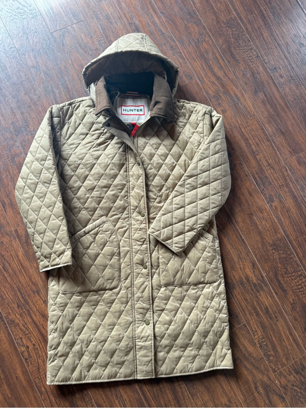 NWT Hunter Tan Long Quilted Coat with Brown Corduroy Collar